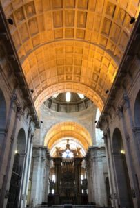 DJ buchen für Hochzeit & Events | Rock-DJ & Party-Musik