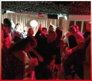 DJ buchen für Hochzeit & Events | Rock-DJ & Party-Musik