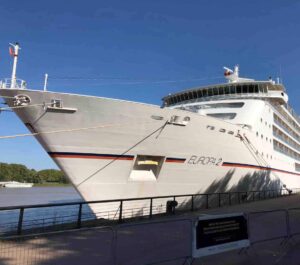 DJ buchen für Hochzeit & Events | Rock-DJ & Party-Musik