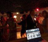 DJ buchen für Hochzeit & Events | Rock-DJ & Party-Musik